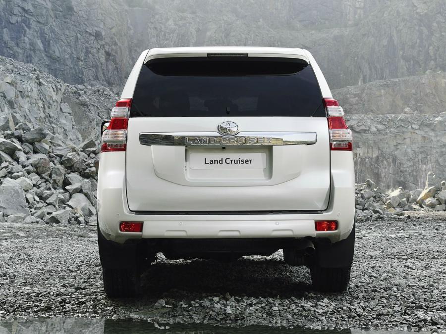  Toyota Land Cruiser Prado 2013 года  (фото 5 из 103)